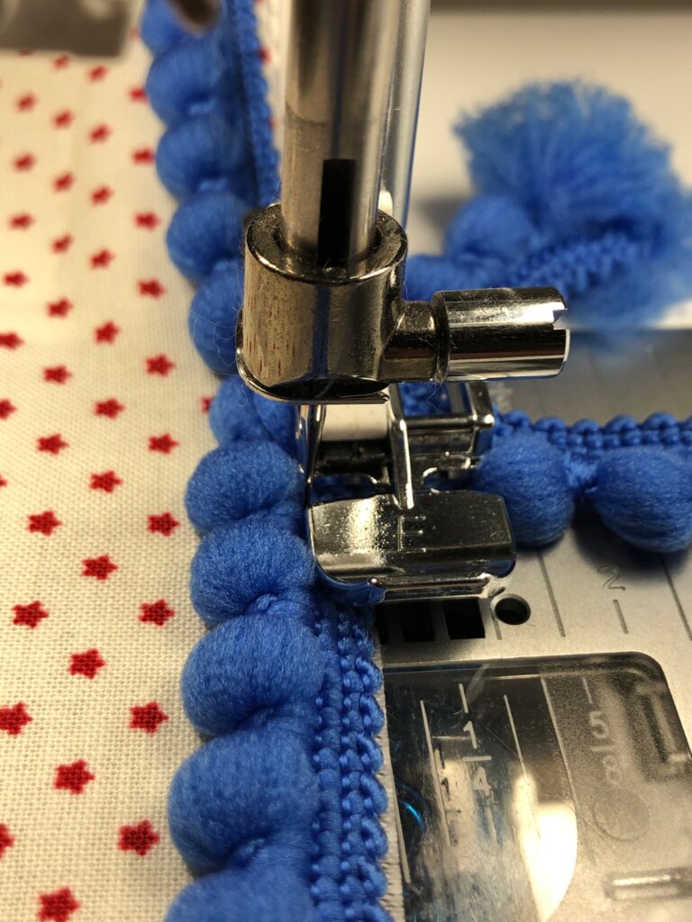 use zipper foot for trim