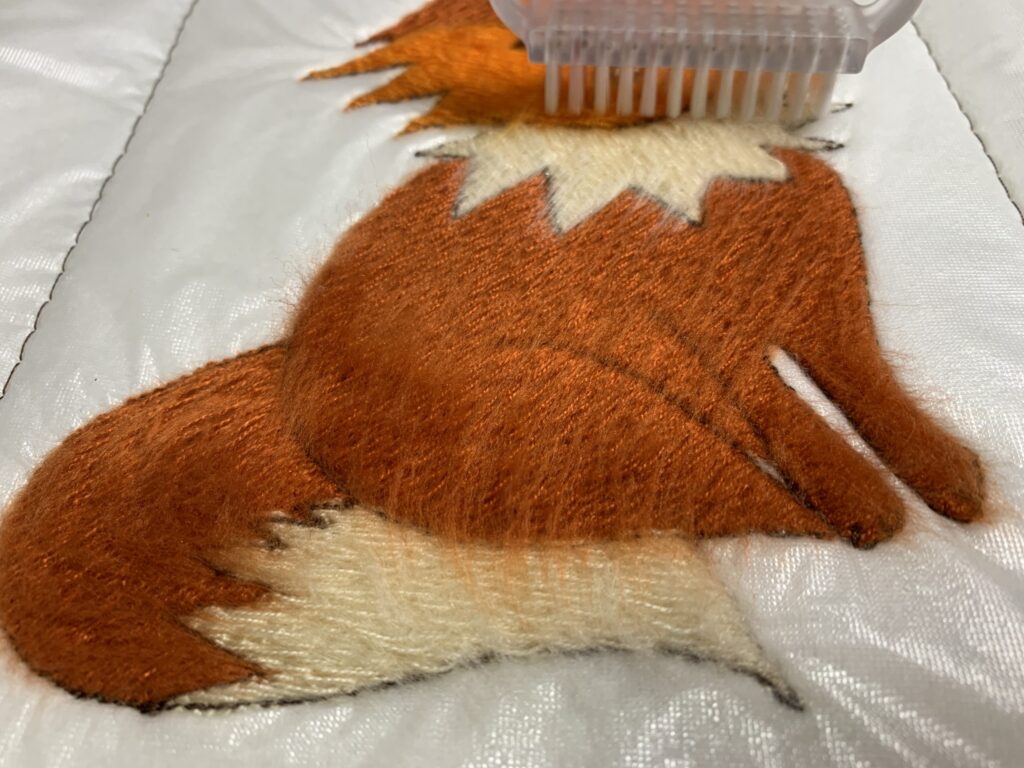 free fox design brushing