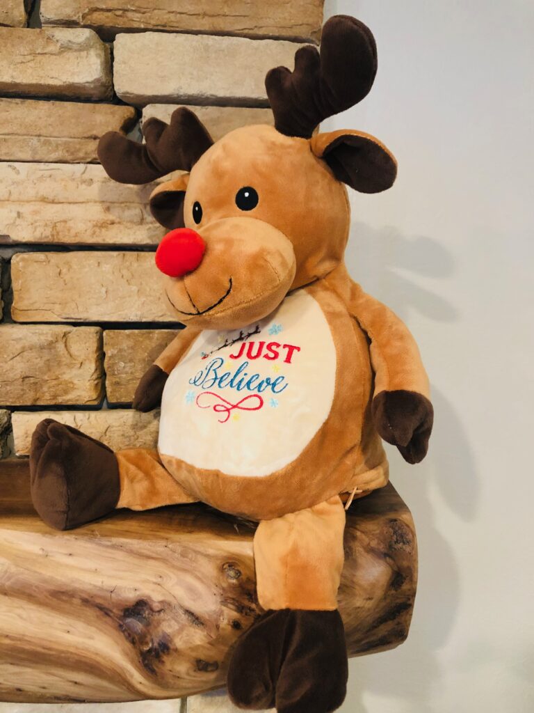 reindeer stuffy with embroidery