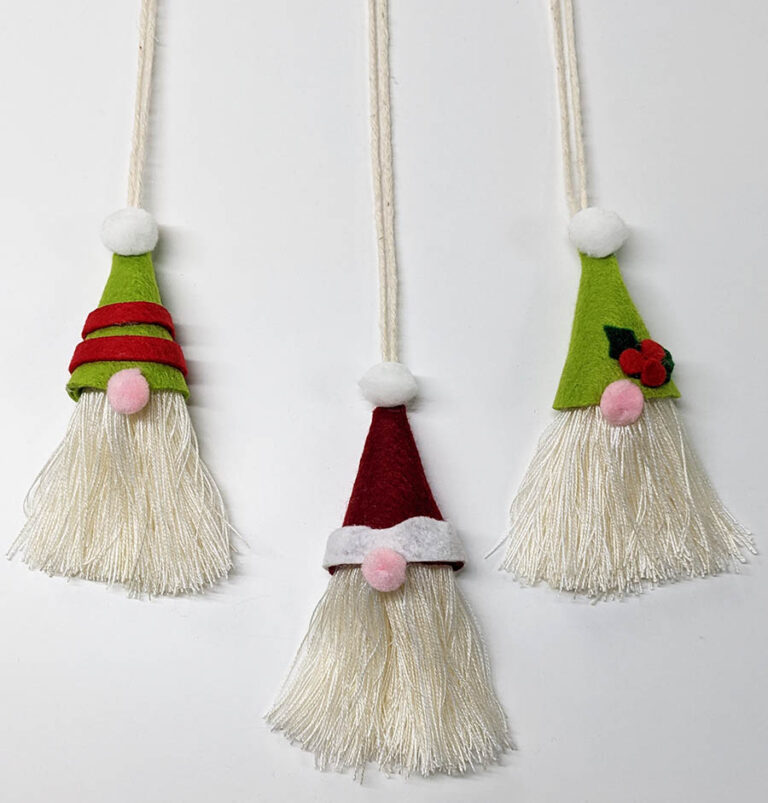 Santa and Elves Ornaments with Felty & Filaine - Sulky