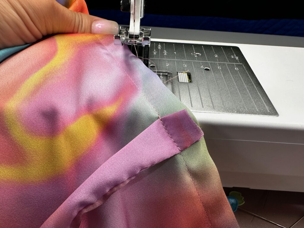 stitch tie to hem stitching line