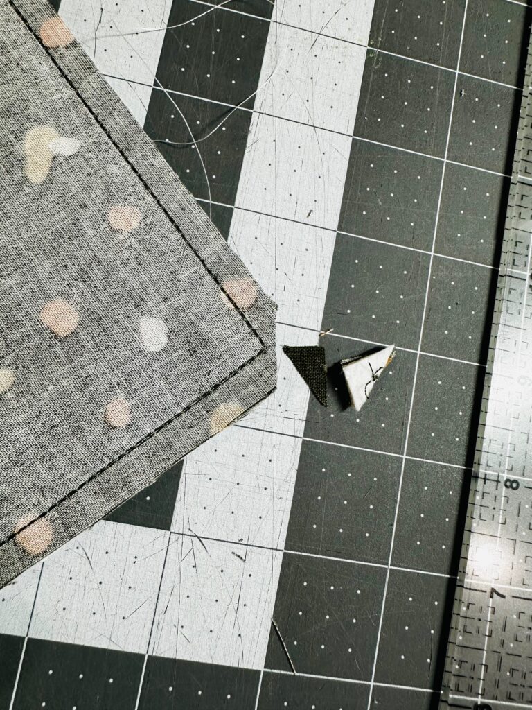 corner clipped on mini quilt