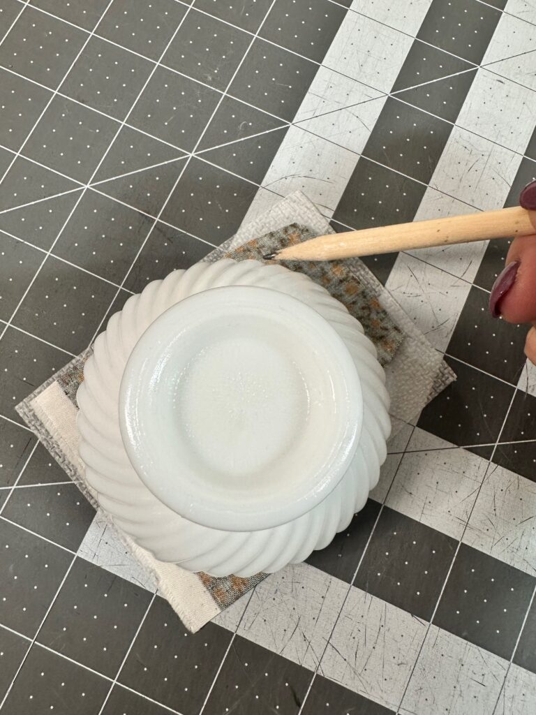 cutting embroidery patch circle or oval