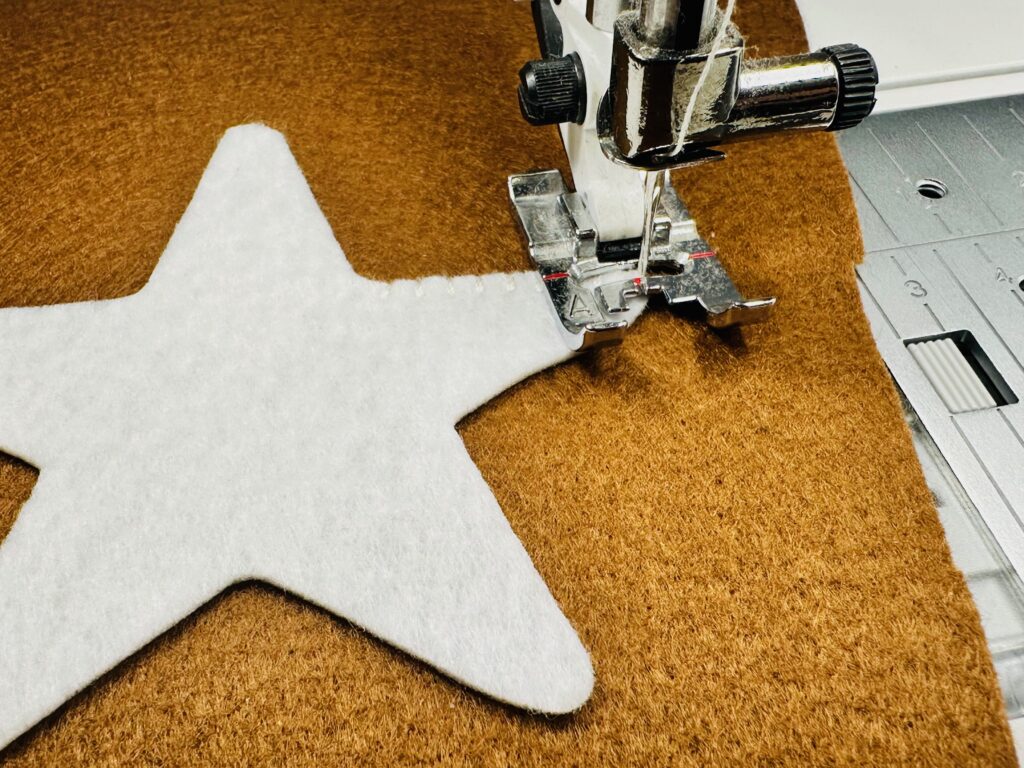 stitching Sulky Felty appliqué star