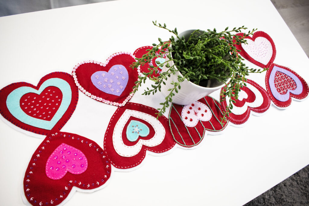 finished Felty Heart Table Topper