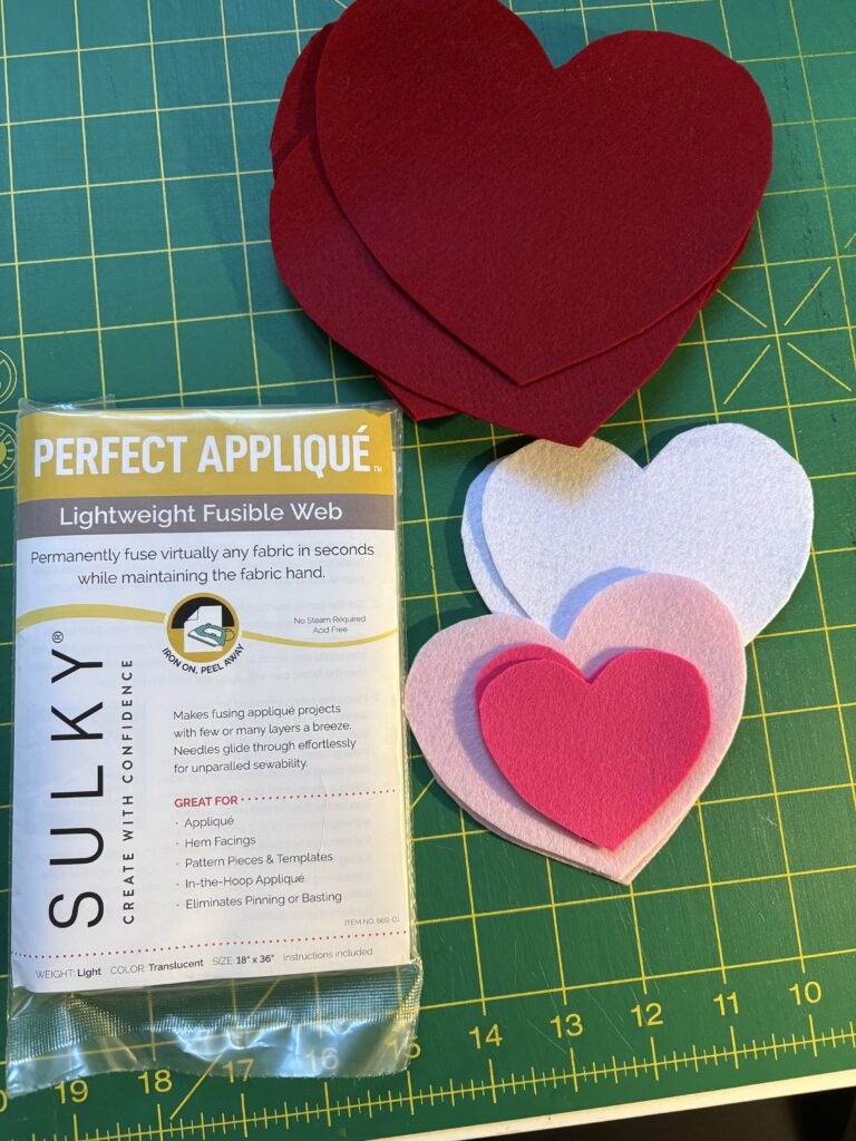 Felty Heart Table Topper Supplies