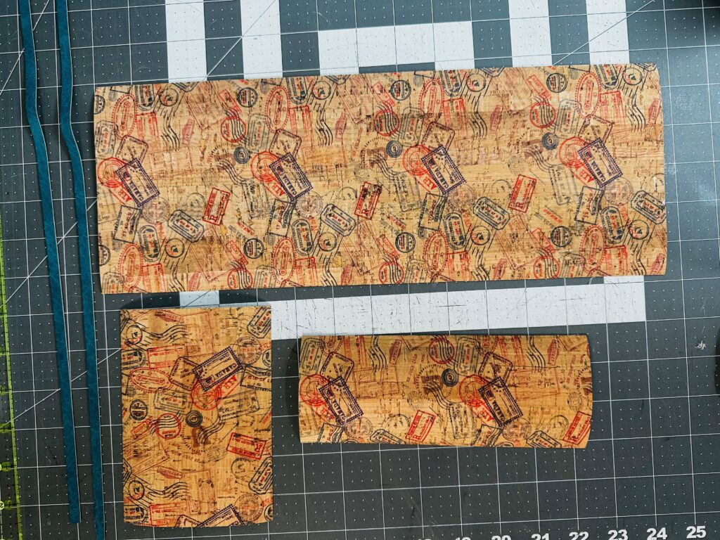 cut fabrics for travel tech roll