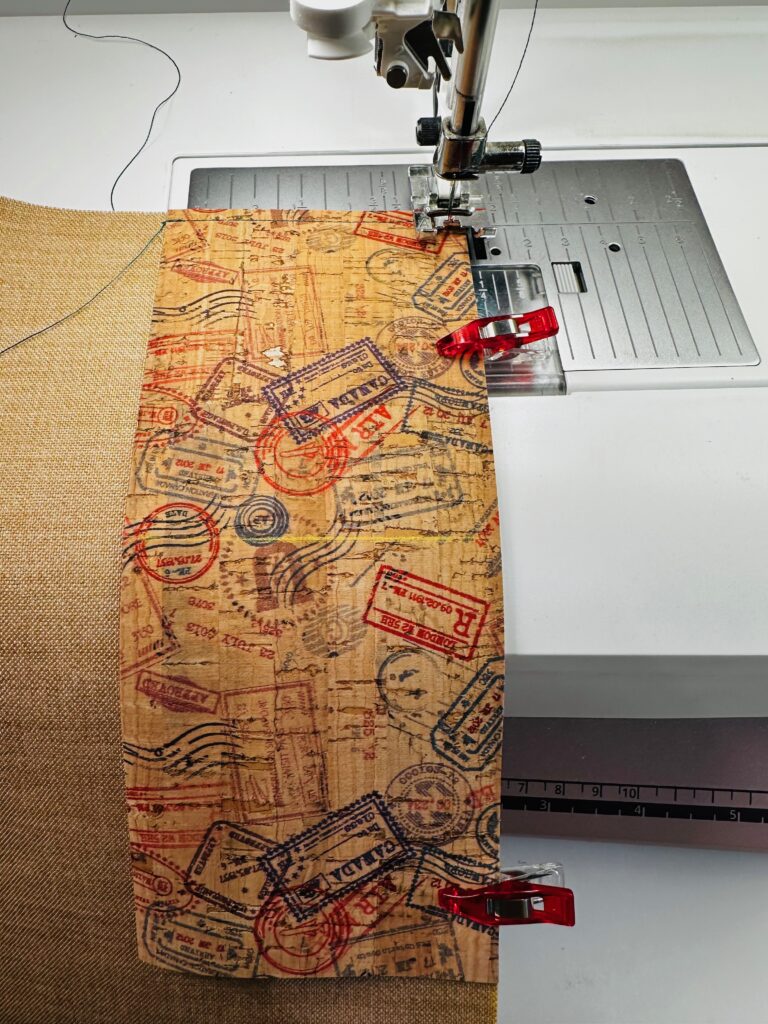 topstitch dividier pocket edges