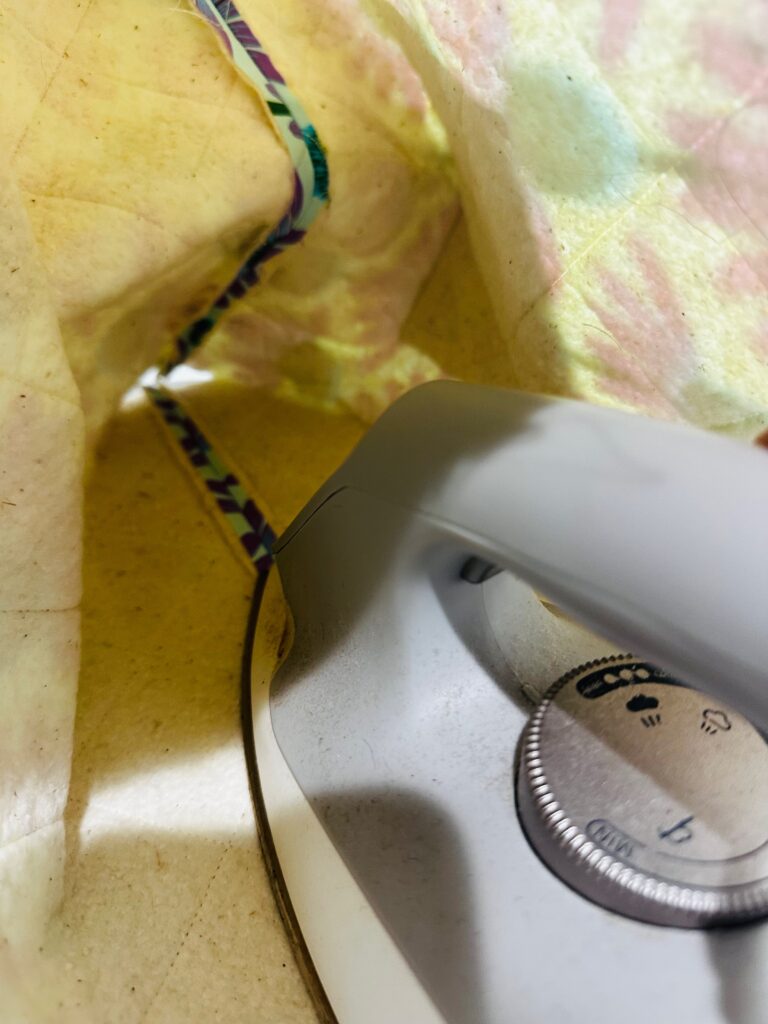 pressing open seams of exterior tote