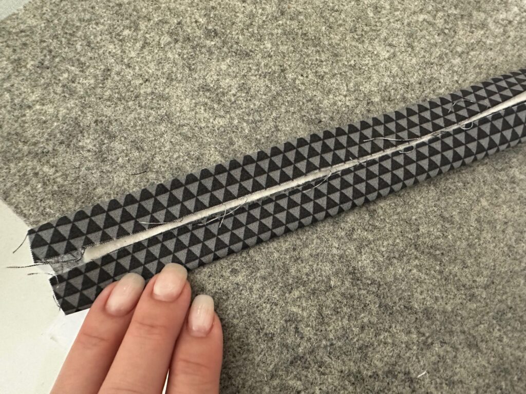 folding lanyard around batting