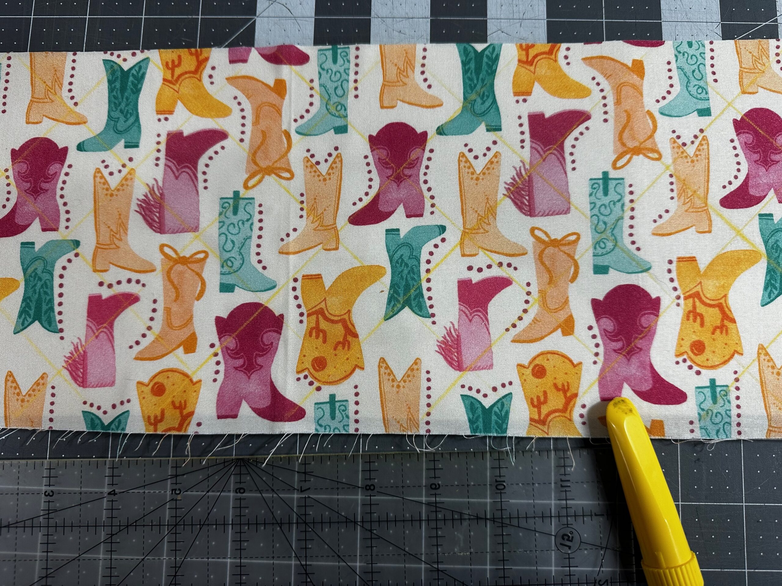 plotting quilting on Sabrina Bag